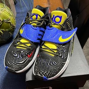 Like new Kevin Durant  KD14 multicolor men’s sneakers